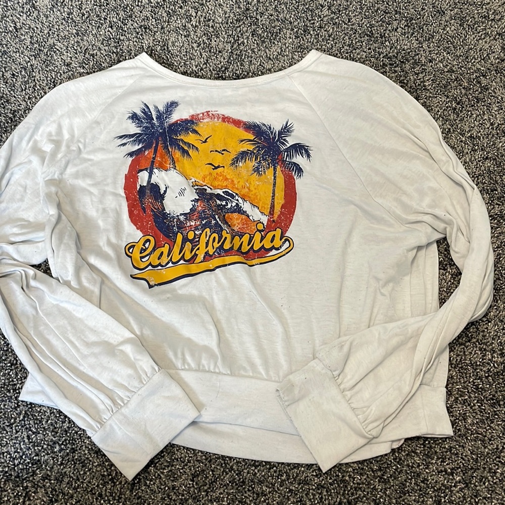 Soul cake long sleeve cropped shirt. White with a colorful design. Size M